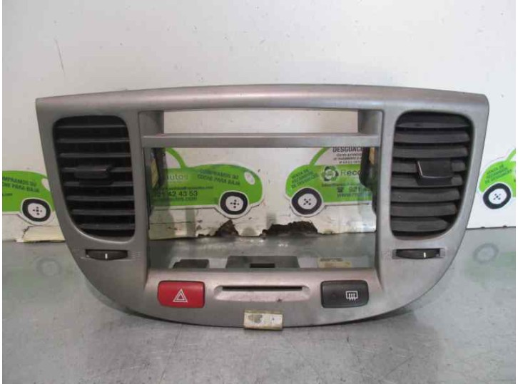 Recambio de consola para kia rio 1.5 crdi referencia OEM IAM 1684722050 201003198 MOBIS
