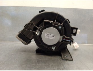 Recambio de motor calefaccion para toyota c-hr (_x1_) 1.8 hybrid (zyx10_, zyx11_) referencia OEM IAM G923047050 G923047050 BASF5