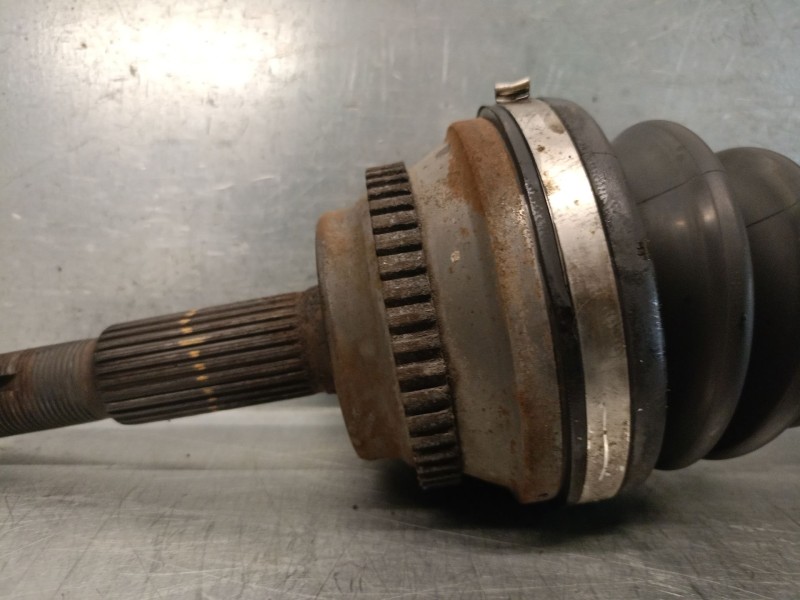 Recambio de transmision delantera izquierda para toyota avensis verso (amc20l) referencia OEM IAM 4342044040 4342044040 