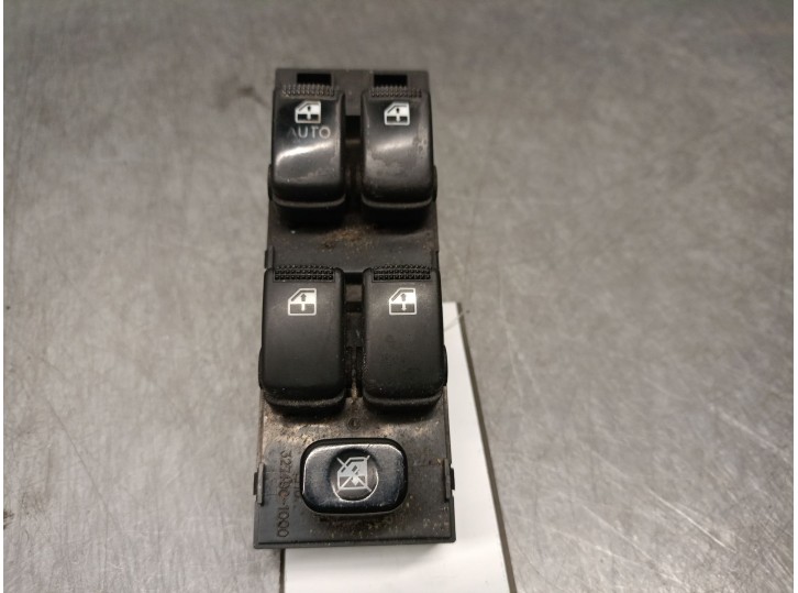 Recambio de mando elevalunas delantero izquierdo para hyundai getz (tb) 1.3 referencia OEM IAM 935701C110BJ 