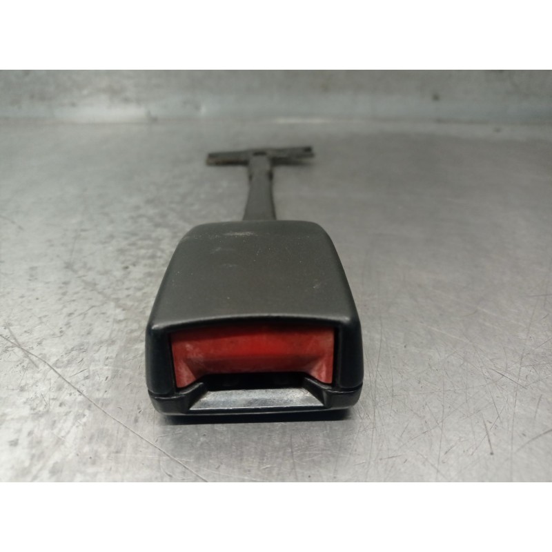 Recambio de enganche cinturon para ford fiesta v (jh_, jd_) 1.4 tdci referencia OEM IAM 2S6AA61206DA 1142585 