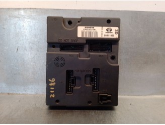 Recambio de modulo electronico para chevrolet evanda 2.0 referencia OEM IAM 96411989  5WY8121B SIEMENS