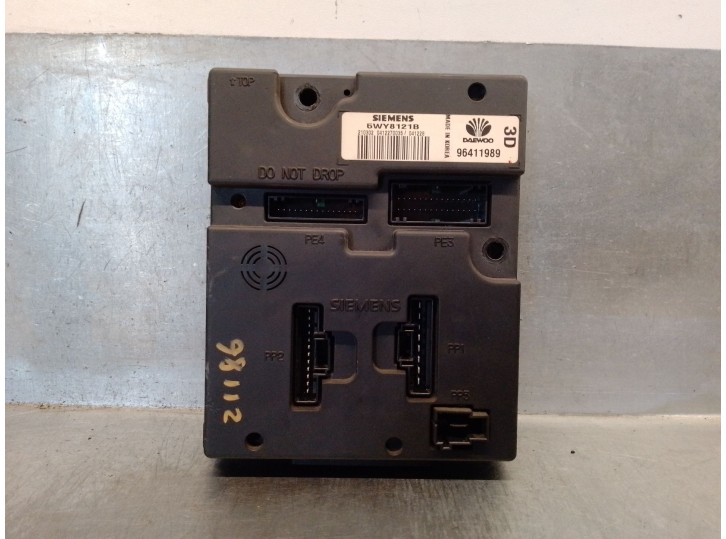 Recambio de modulo electronico para chevrolet evanda 2.0 referencia OEM IAM 96411989 5WY8121B SIEMENS