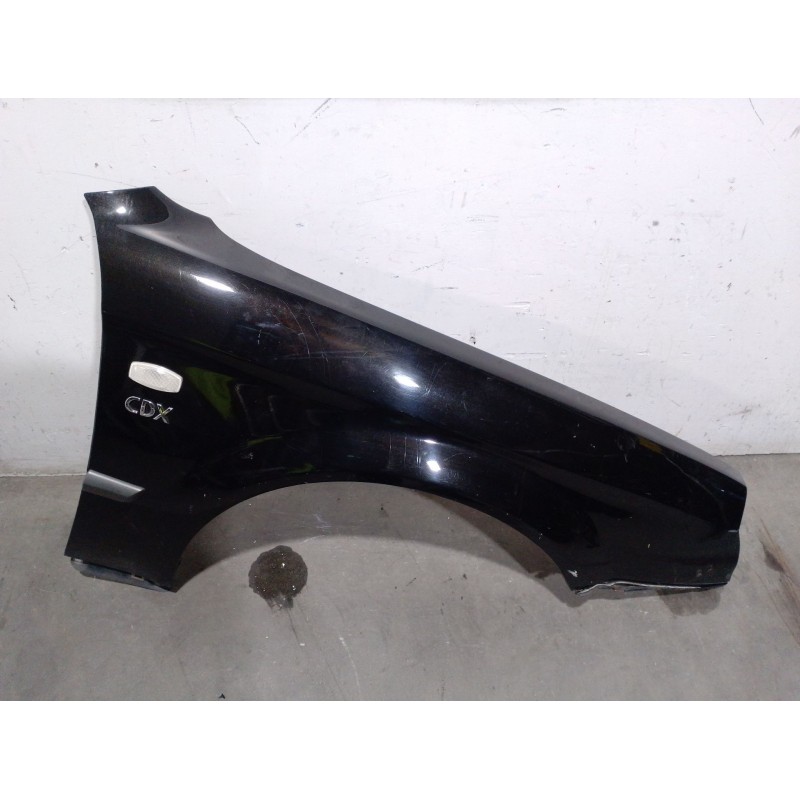 Recambio de aleta delantera derecha para chevrolet evanda 2.0 referencia OEM IAM 96327040  