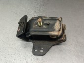 Replacement right engine mount for Nissan Pick-Up (D22) 2.5 16V Turbodiesel CAT OEM IAM reference 11210VK510 11210VK510 