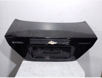 Recambio de porton trasero para chevrolet evanda 2.0 referencia OEM IAM 96404717 