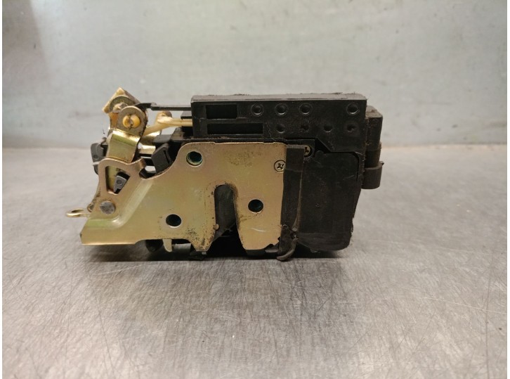 Recambio de cerradura puerta delantera izquierda para chevrolet evanda 2.0 referencia OEM IAM 96327383 