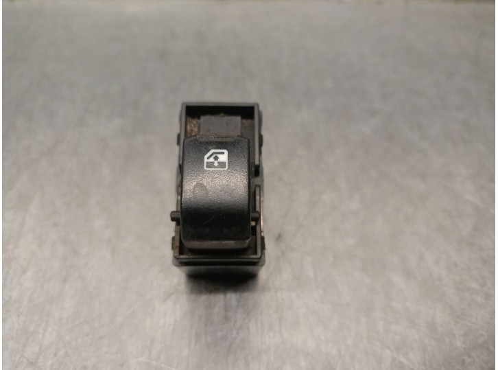 Recambio de mando elevalunas trasero derecho para chevrolet evanda 2.0 referencia OEM IAM 96190777 