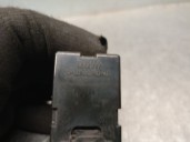 Recambio de mando elevalunas trasero derecho para chevrolet evanda 2.0 referencia OEM IAM 96190777 