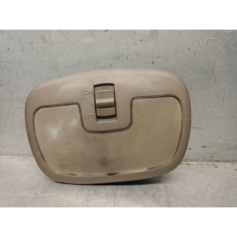 Recambio de luz interior para chevrolet evanda 2.0 referencia OEM IAM 96328039  