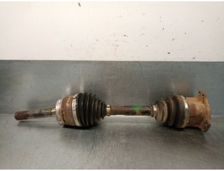 Recambio de transmision delantera derecha para nissan pick-up (d22) 2.5 16v turbodiesel cat referencia OEM IAM 391002S660 391002