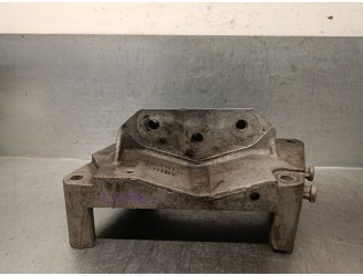 Replacement engine mount for Fiat Grande Punto (199_) 1.3 D Multijet OEM IAM reference 55198565 55198565 