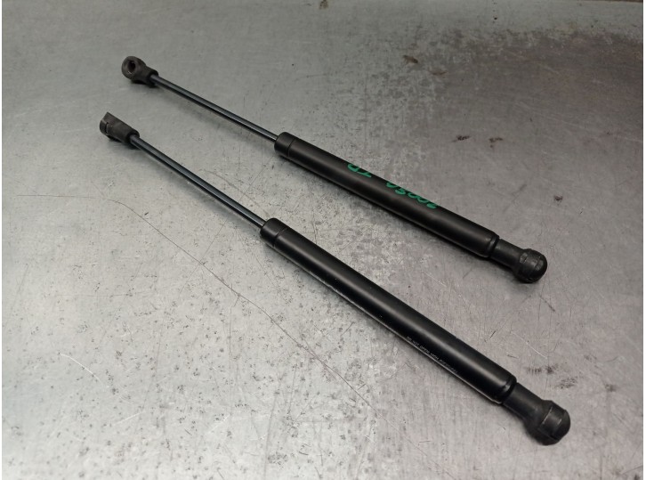 Recambio de amortiguadores maletero / porton para smart coupe turbo cat referencia OEM IAM ML5640 