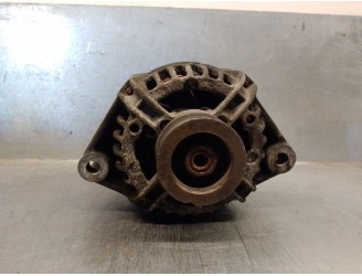 Recambio de alternador para smart coupe 0.8 cdi cat referencia OEM IAM A0111548002 Q0004717V005000000 0124225020 BOSCH