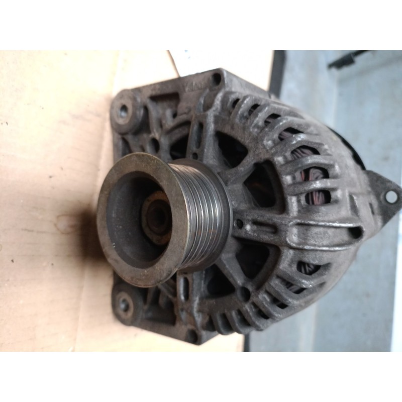 Recambio de alternador para renault scenic ii 1.9 dci diesel referencia OEM IAM 8200290215 2542818D VALEO