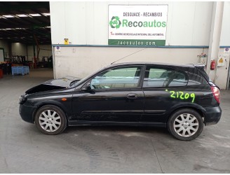 nissan almera ii hatchback (n16) del año 2005