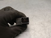 Recambio de mando asiento izquierdo para ssangyong korando (ck) 2.0 e-xdi referencia OEM IAM 202008972 8581034110HDV 