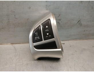 Recambio de mando volante para ssangyong korando (ck) 2.0 e-xdi referencia OEM IAM 200008346  8915034011HDV