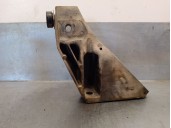 Replacement engine mount for BMW X5 (E70) 3.0 Turbodiesel CAT OEM IAM reference 67871110 677268002