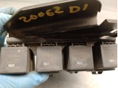 Recambio de caja reles / fusibles para jaguar xj6/12 3.2 cat referencia OEM IAM LNA6706AA  R6J3