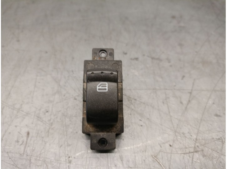 Recambio de mando elevalunas trasero derecho para ssangyong korando (ck) 2.0 e-xdi referencia OEM IAM 202006279  