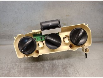 Recambio de mando calefaccion / aire acondicionado para toyota corolla (_e12_) 2.0 d-4d (cde120r_, cde120l_) referencia OEM IAM 