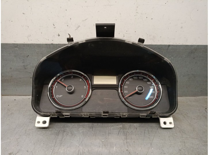 Recambio de cuadro instrumentos para ssangyong korando (ck) 2.0 e-xdi referencia OEM IAM 8021034052 