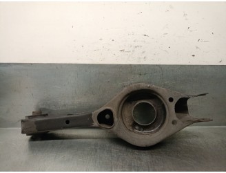 Recambio de brazo suspension superior trasero derecho para kia sportage iii (sl) 1.6 gdi referencia OEM IAM 552202Y000 552202Y00