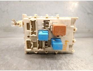 Replacement relay / fuse box for Nissan Almera II Hatchback (N16) 2.2 dCi OEM IAM reference 243505M310 
