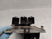 Recambio de caja reles / fusibles para jaguar xj6/12 3.2 cat referencia OEM IAM LNA6706AA  V23136A1X9