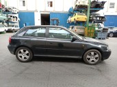 audi a3 (8l1) del año 2000