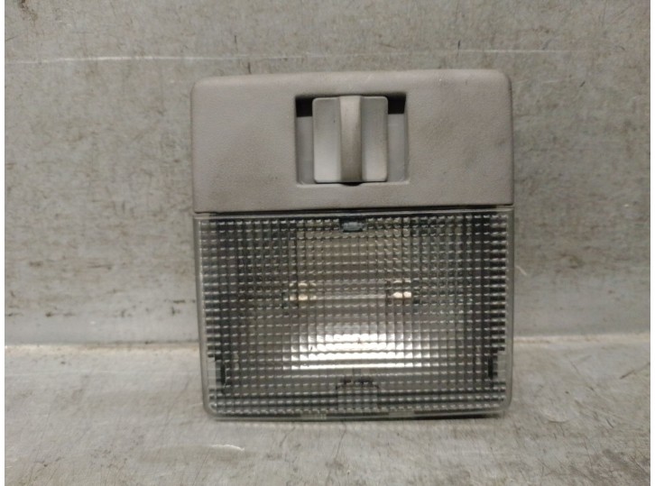 Recambio de luz interior para audi a4 b5 avant (8d5) 1.9 tdi referencia OEM IAM 8D0947105B 8D0947105B 