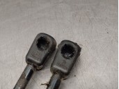 Replacement boot / tailgate dampers for Audi A4 B5 Avant (8D5) 1.9 TDi OEM IAM reference 8D5827552F 8D5827552F 