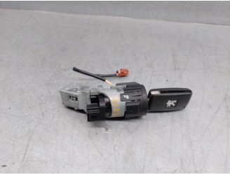 Recambio de conmutador de arranque para peugeot 407 (6d_) 2.0 hdi 135 (6drhrh, 6drhre, 6drhrg, 6drhrj) referencia OEM IAM 964844