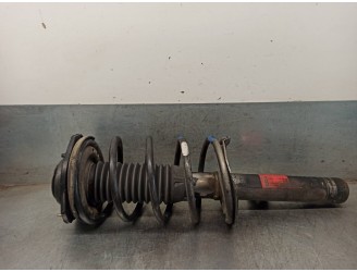 Replacement front right shock absorber for Audi A3 (8P) 1.9 TDI OEM IAM reference 1K0413031AT 