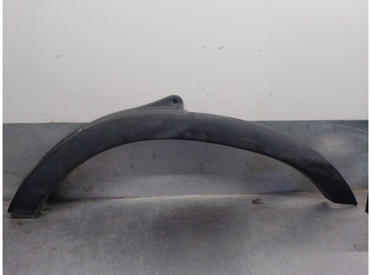 Replacement right front fender for Nissan Interstar Bus (X70) dCi 115 OEM IAM reference 7701692571 