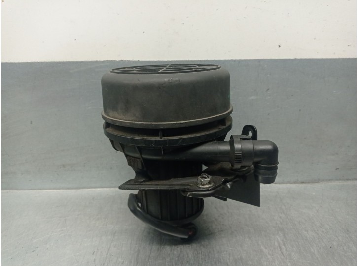 Recambio de bomba aire secundaria para bmw 3 (e46) 318 i referencia OEM IAM 72812922 11727520225 