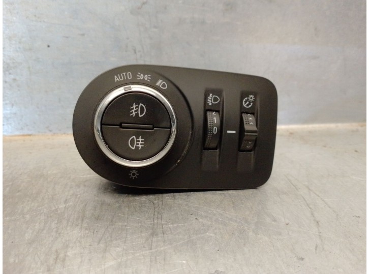 Recambio de mando luces salpicadero para opel zafira tourer c (p12) 1.4 (75) referencia OEM IAM 39050757  17016474