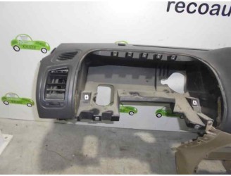 Recambio de salpicadero para nissan terrano/terrano.ii (r20) 2.7 turbodiesel referencia OEM IAM  NEGRO 