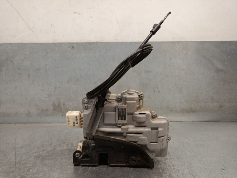 Recambio de cerradura puerta trasera derecha para seat leon (1p1) 1.9 tdi referencia OEM IAM 1P0839016 1P0839016 