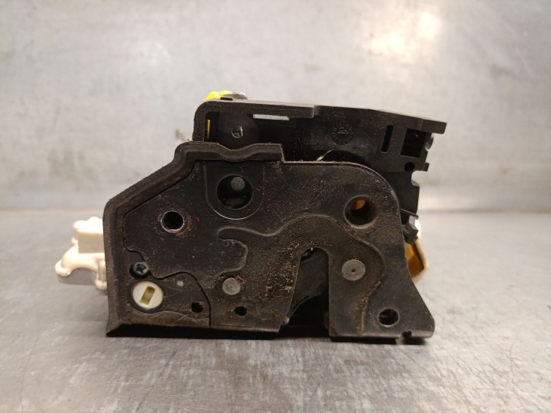 Recambio de cerradura puerta trasera derecha para seat leon (1p1) 1.9 tdi referencia OEM IAM 1P0839016 1P0839016 