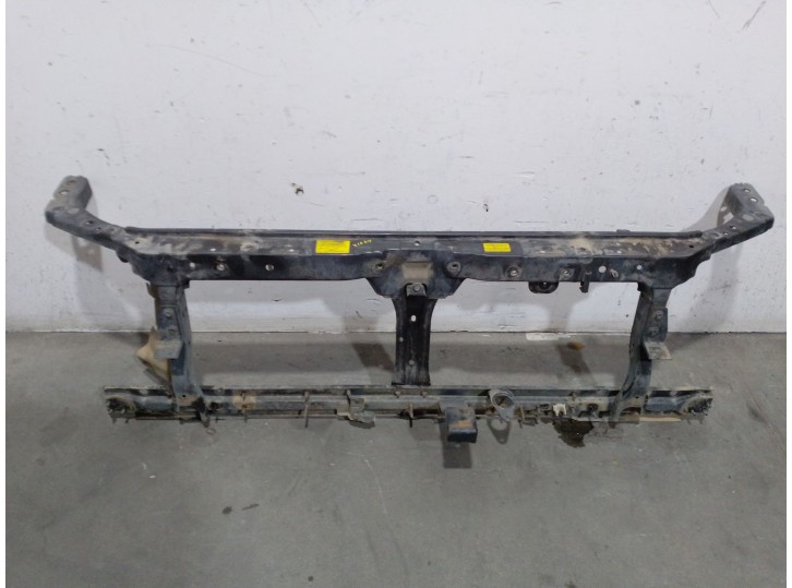 Recambio de panel frontal para nissan navara np300 (d40) 2.5 dci 4wd referencia OEM IAM 62500EB330 