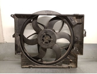 Recambio de electroventilador para bmw x1 (e84) sdrive 18 d referencia OEM IAM 67327588974 17428506668 500085400 JOHNSON CATE