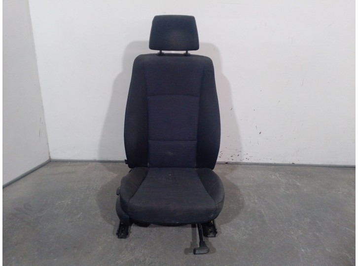 Replacement front right seat for BMW X1 (E84) sDrive 18 d OEM IAM reference 52107118410 52107118410 