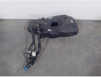 Recambio de deposito combustible para mercedes-benz clase m (w166) ml 250 cdi / bluetec 4-matic (166.004, 166.003) referencia OE