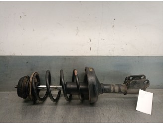 Replacement front right shock absorber for Nissan Kubistar van (X76) 1.5 dCi OEM IAM reference K9K872 