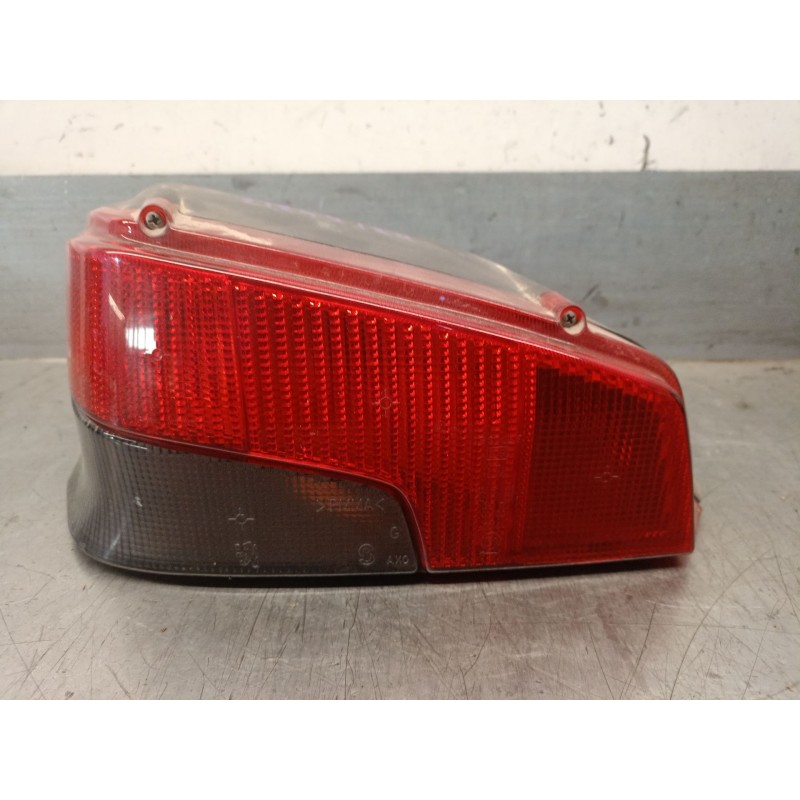 Recambio de piloto trasero izquierdo para peugeot 106 i (1a, 1c) 1.1 referencia OEM IAM 635084  