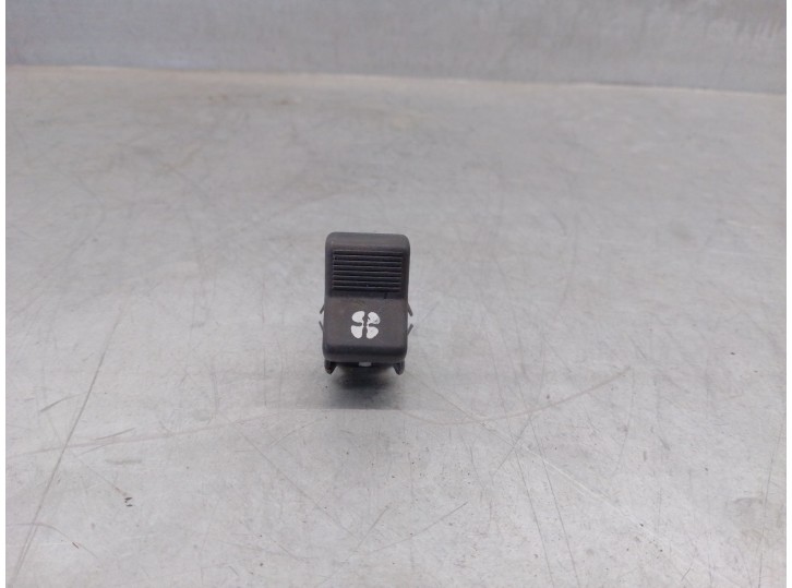 Recambio de interruptor para lada niva todo terreno, cerrada (2121, 2131) 1600 referencia OEM IAM 937003701 