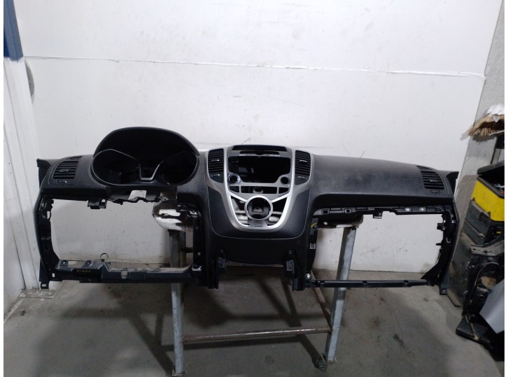 Recambio de salpicadero para hyundai ix20 (jc) 1.4 crdi referencia OEM IAM 847101K050EQ 