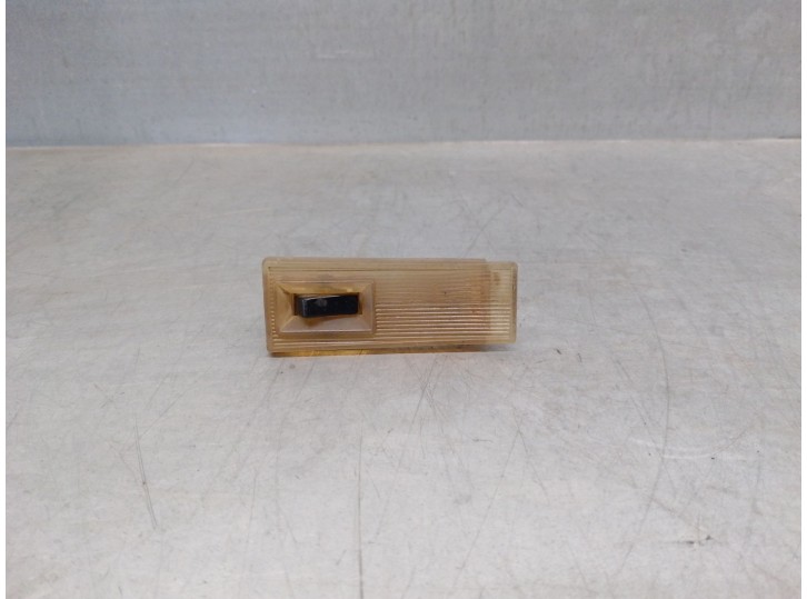 Recambio de luz interior para lada niva todo terreno, cerrada (2121, 2131) 1600 referencia OEM IAM 
